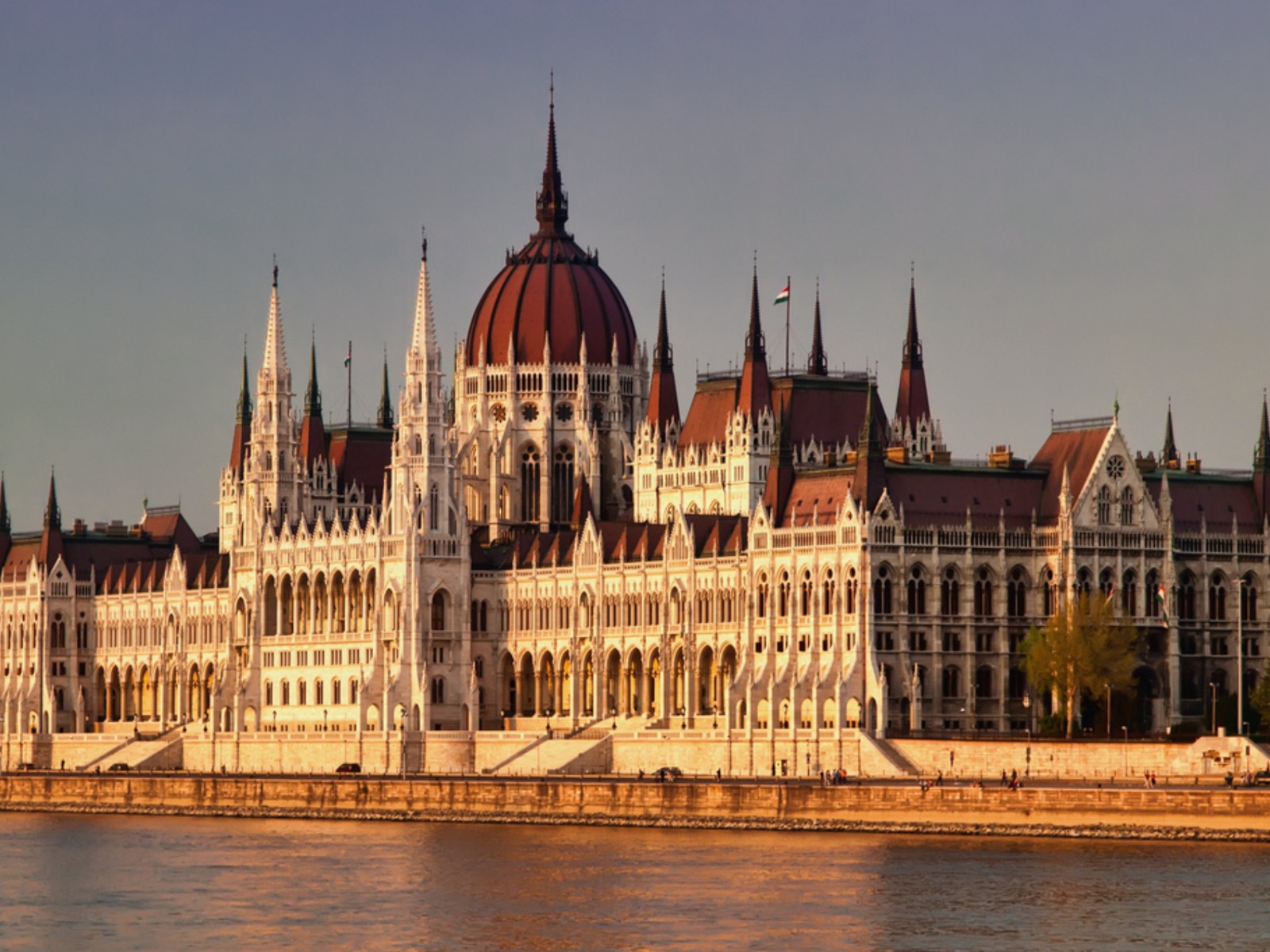 Открыточный вид