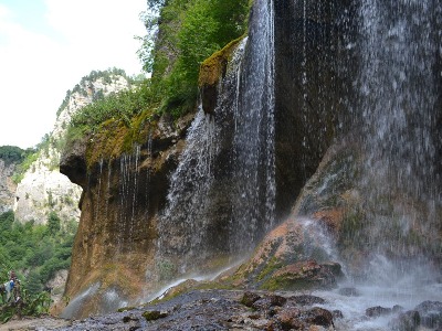 Экскурсии на Чегемские водопады из Кисловодска