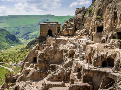 Экскурсии в Вардзию из Тбилиси