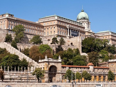 Экскурсии к замку Буда