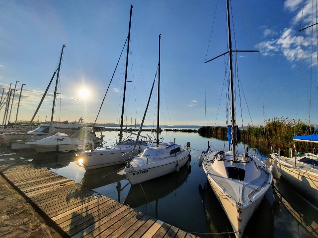 Балатон и термальное озеро Хевиз