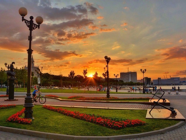 Легендарный Абрау-Дюрсо с визитом в Новороссийск