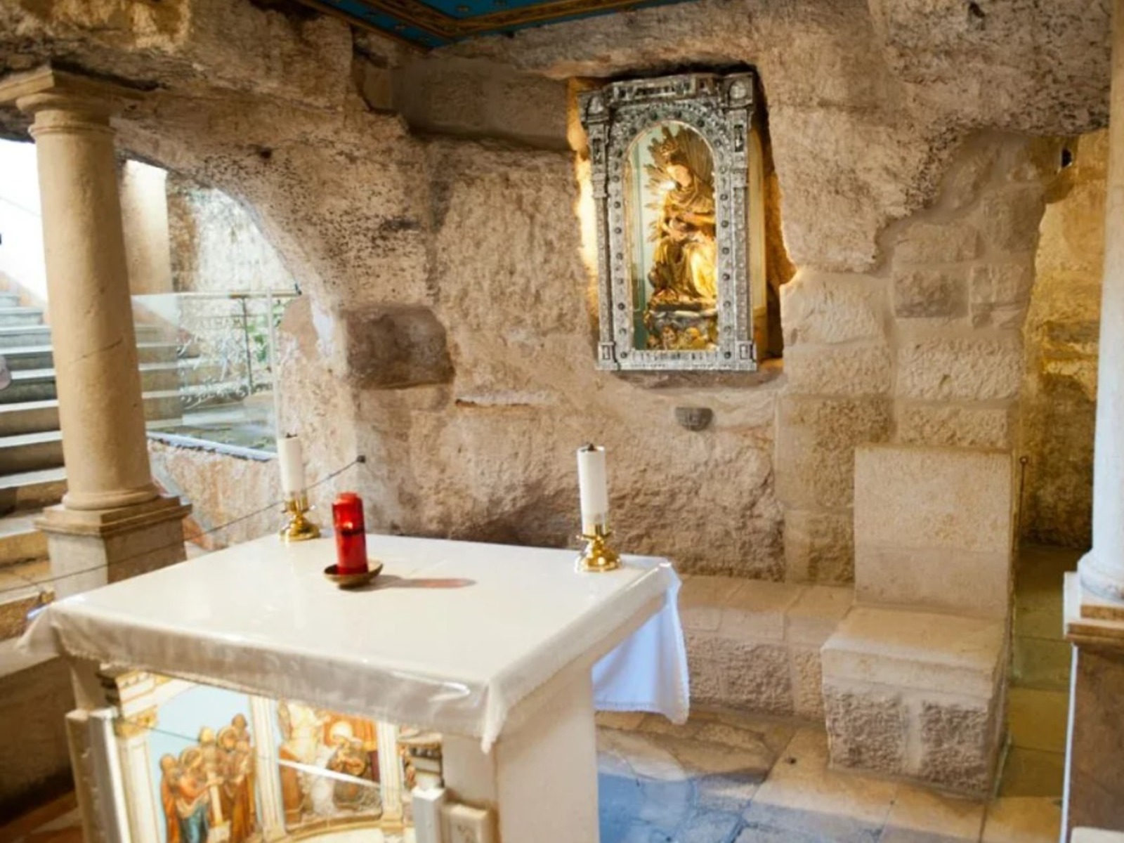 Молочный грот