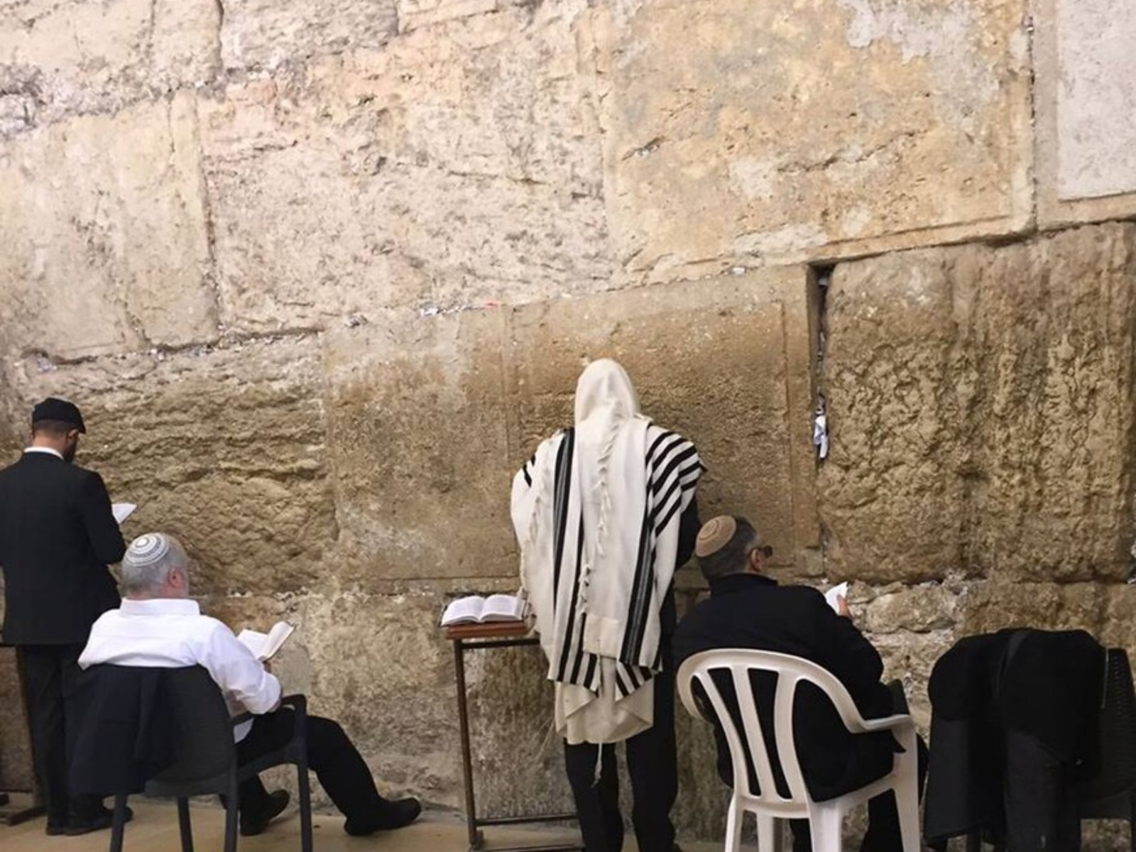 У Стены Плача