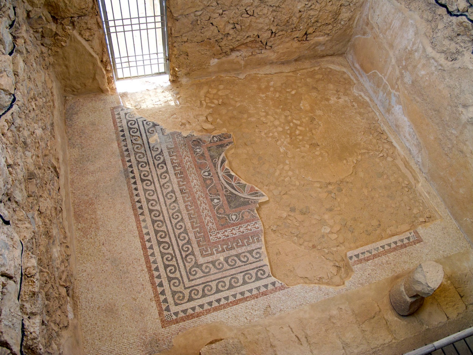 Фрагмент мозаичного пола