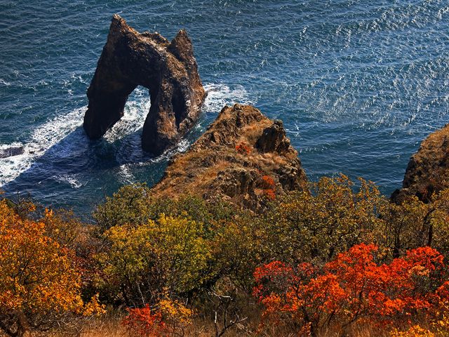Групповая экскурсия из Севастополя в Феодосию и Коктебель